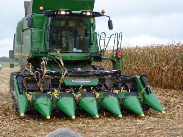 John Deere W