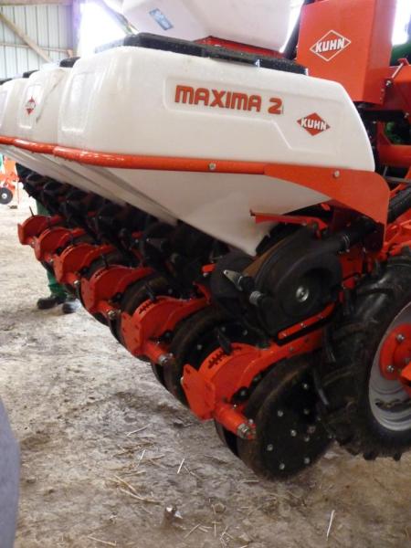 Kuhn Maxima 2